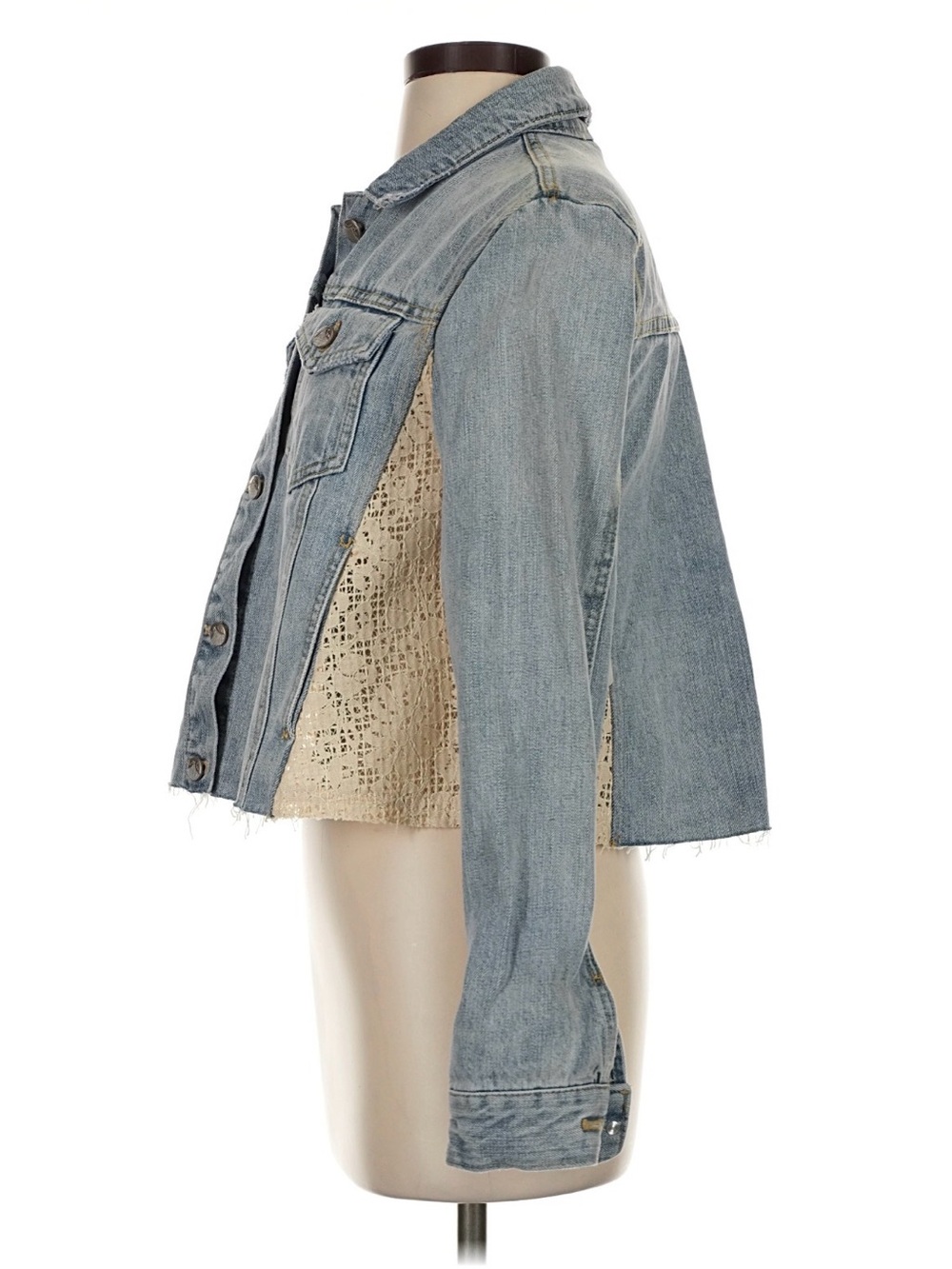Free People Light Wash Denim Jacket with Lace Side Panels NWT - Picture 4 of 5
